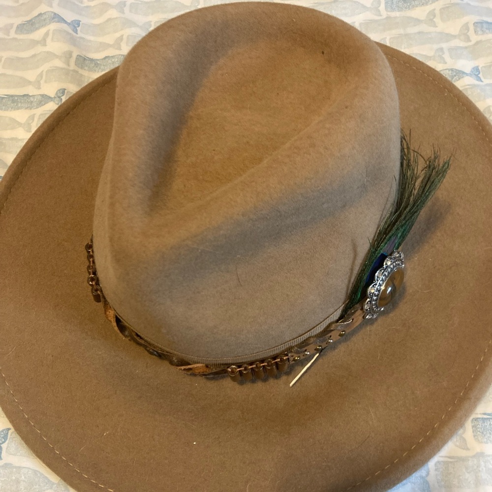Tan Felt Western Bullhide Hat Peacock Feather